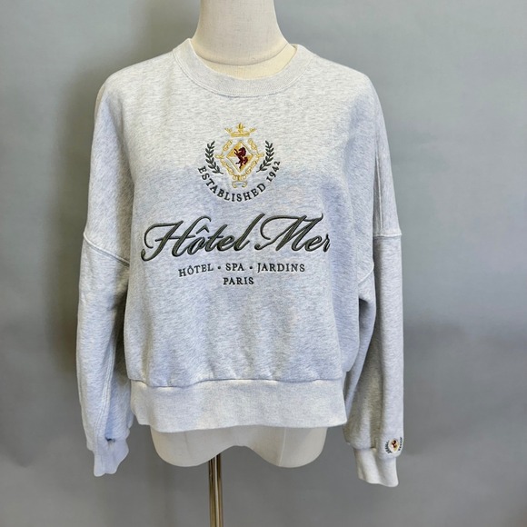 Abercrombie Fitch Soft A&F Gray Embroidered Hotel Mer Sweatshirt Size Large - Picture 2 of 14